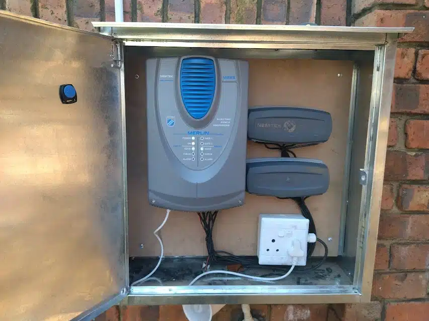 energiser installation