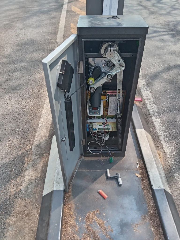 Boom gate systems repairs lynnwood
